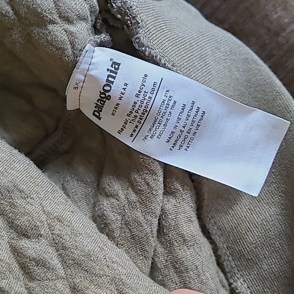 Patagonia  organic cotton  quilted snap  t pullover - Picture 14 of 14